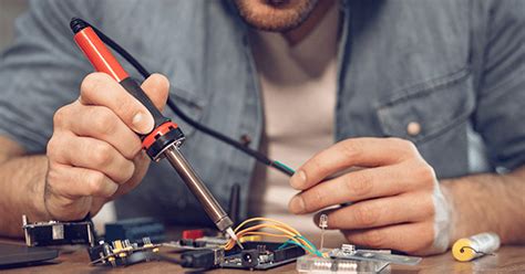 electrical engineering jobstreet|How to become an Electrical Engineer .